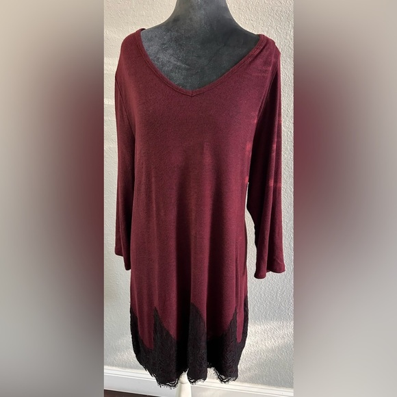 Lane Bryant Dresses & Skirts - Lane Bryant Maroon V-Neck Dress with Lace Detail
Size 18/20